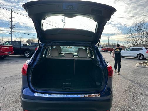 2018 Nissan Rogue Sport SV