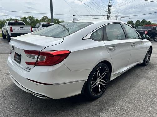 2022 Honda Accord Hybrid Touring