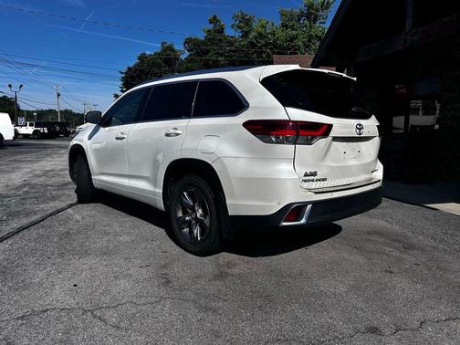 Blizzard Pearl 2017 Toyota Highlander Limited Platinum