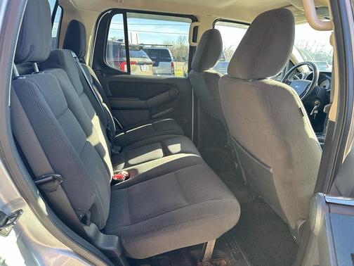 2010 Ford Explorer Sport Trac XLT