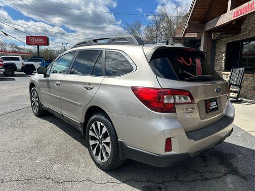 Tungsten Metallic 2016 Subaru Outback 3.6R Limited