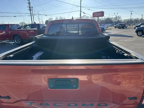 2016 Toyota Tacoma SR5