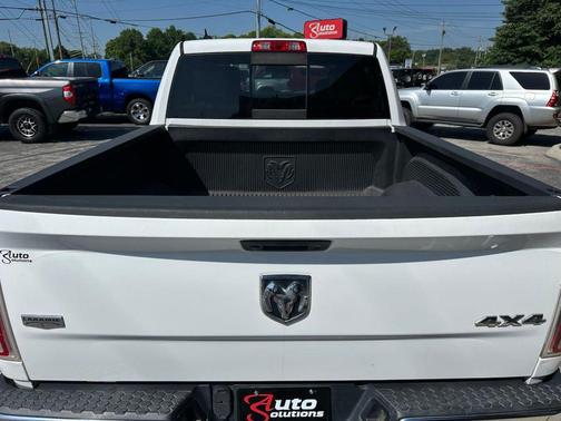 Bright White Clearcoat 2013 RAM 1500 Laramie