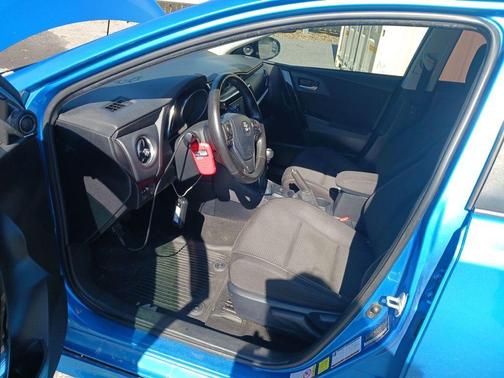 2017 Toyota Corolla iM Base