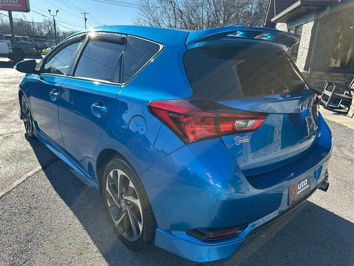 2017 Toyota Corolla iM Base