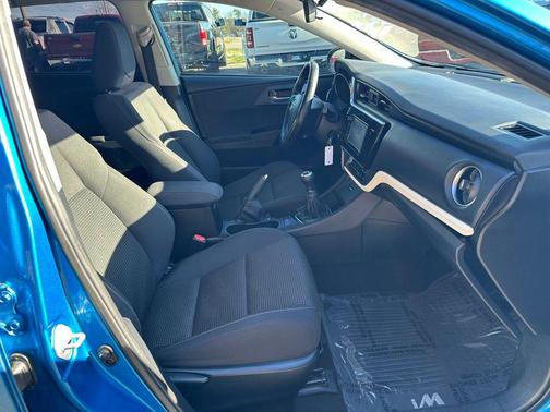 2017 Toyota Corolla iM Base