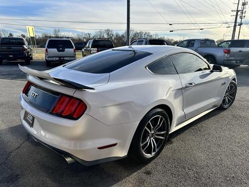 2015 Ford Mustang GT Premium