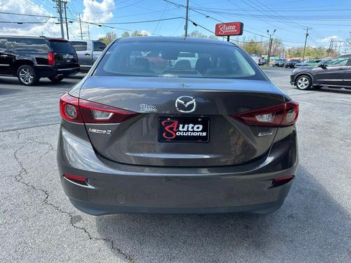 Titanium Flash Mica 2017 Mazda Mazda3 Touring
