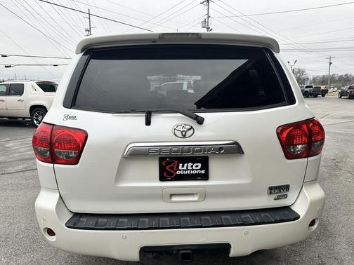 2013 Toyota Sequoia Platinum