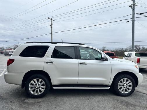 2013 Toyota Sequoia Platinum