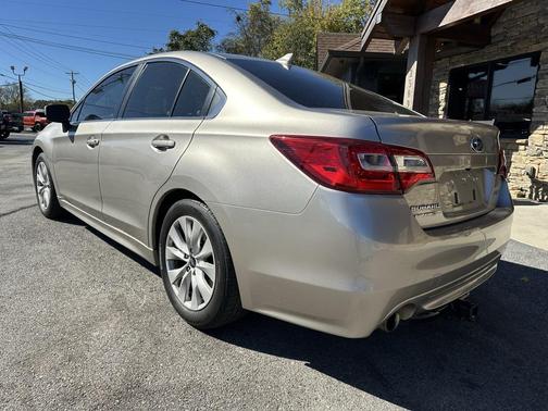 2016 Subaru Legacy Premium