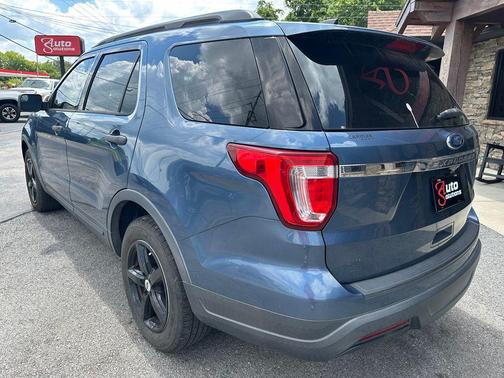 Blue Metallic 2018 Ford Explorer Base
