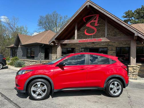 Milano Red 2018 Honda HR-V LX