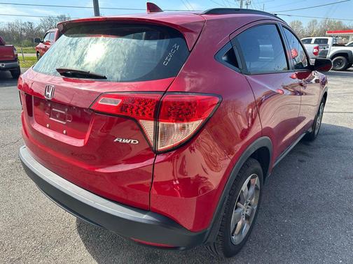 Milano Red 2018 Honda HR-V LX