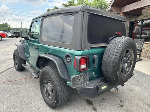 2021 Jeep Wrangler Sport