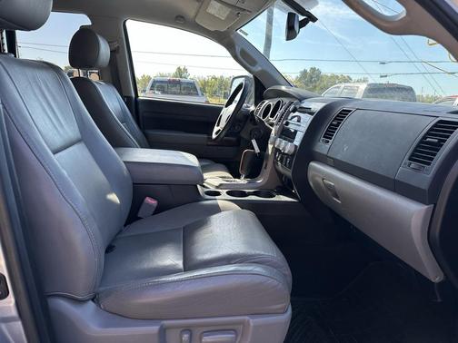 2013 Toyota Tundra Grade