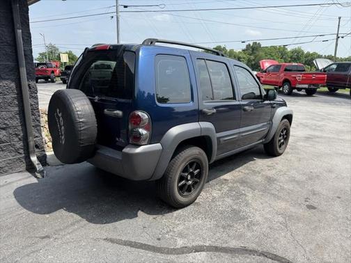 2004 Jeep Liberty Sport