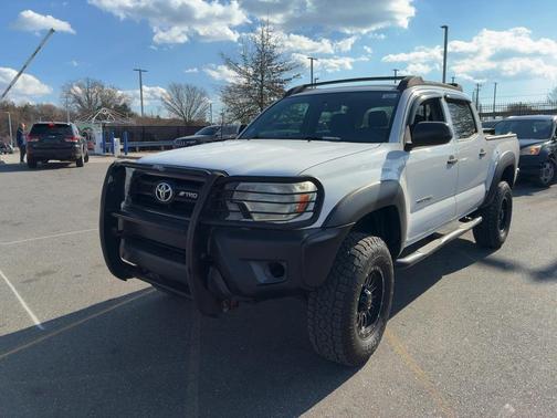 Super White 2013 Toyota Tacoma PreRunner Truck