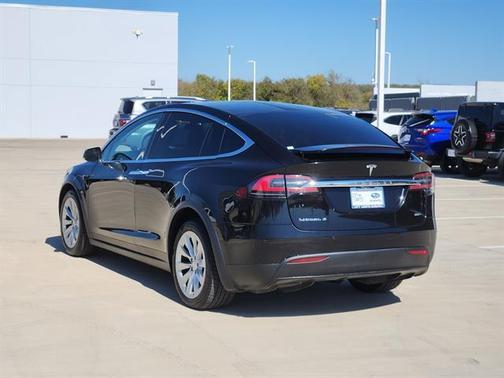 2017 Tesla Model X 90D