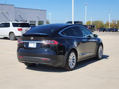 2017 Tesla Model X 90D