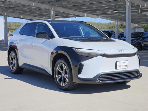 2024 Toyota bZ4X XLE