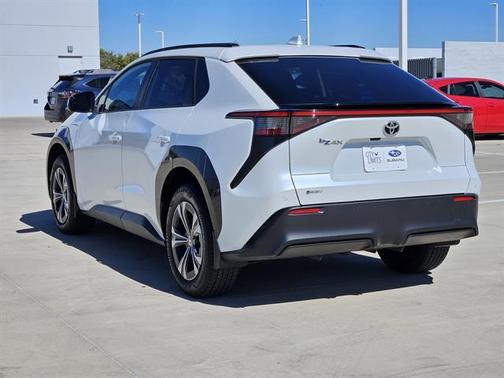 2024 Toyota bZ4X XLE
