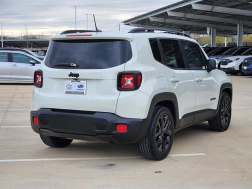2017 Jeep Renegade Altitude
