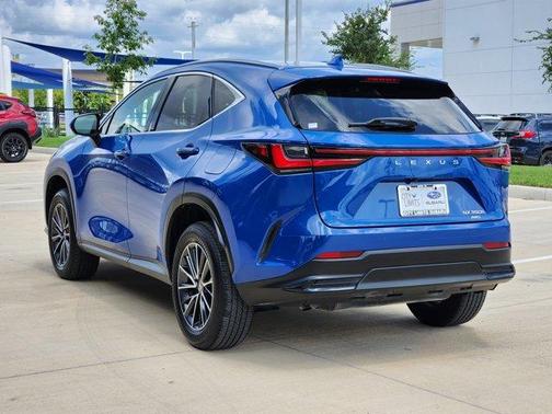 2022 Lexus NX 350h Premium
