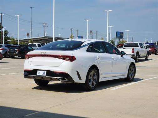 2023 Kia K5 LXS