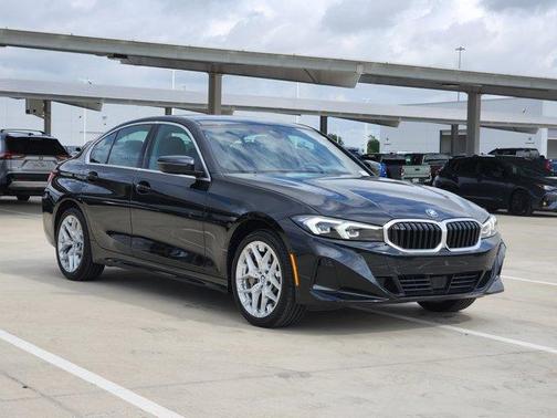 2025 BMW 330 i xDrive