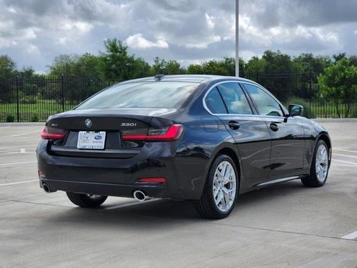 2025 BMW 330 i xDrive