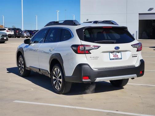 2024 Subaru Outback Touring XT