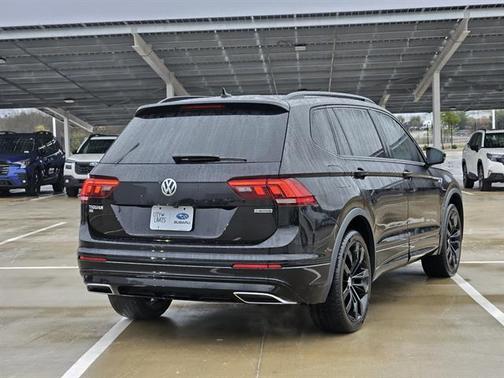 2021 Volkswagen Tiguan 2.0T SE R-Line Black