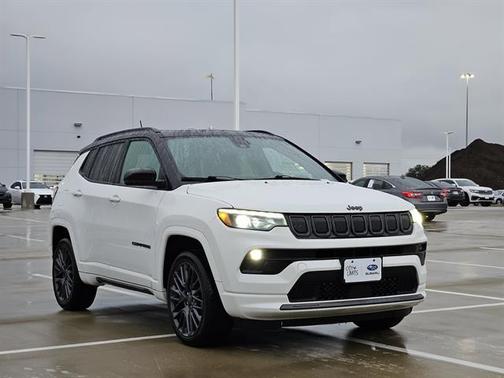 2022 Jeep Compass Altitude