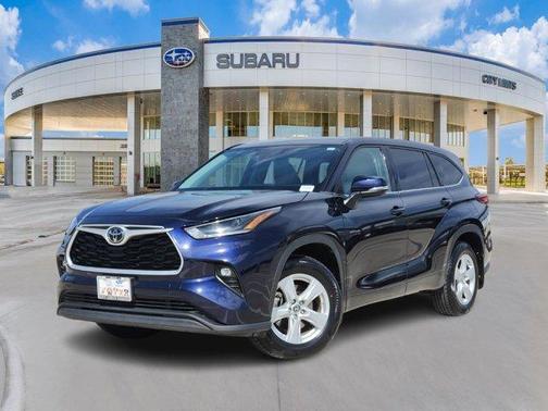 2021 Toyota Highlander LE