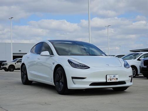 2020 Tesla Model 3 Long Range