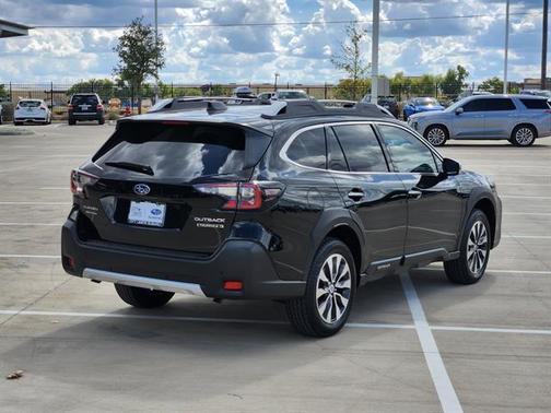 2025 Subaru Outback Touring XT