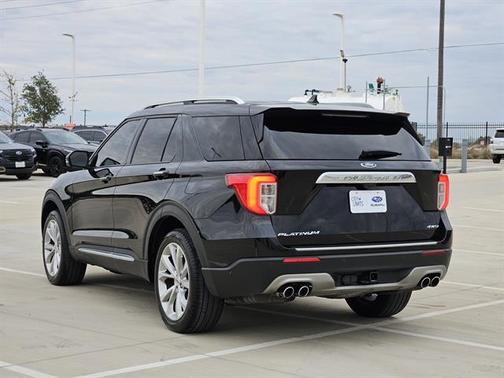 2021 Ford Explorer Platinum