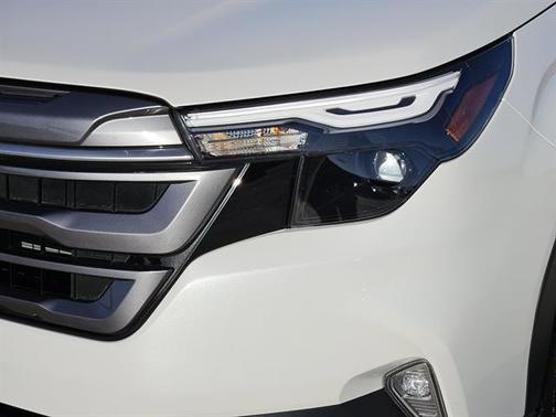 2025 Subaru Forester Hybrid HYBRID