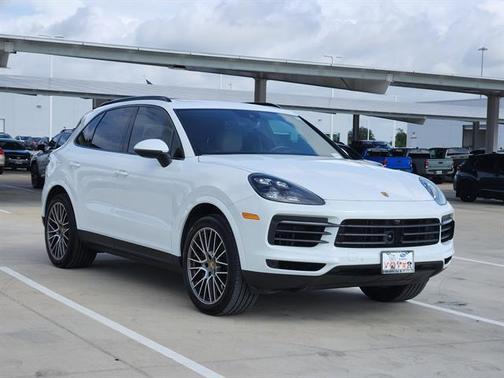 2022 Porsche Cayenne Platinum Edition