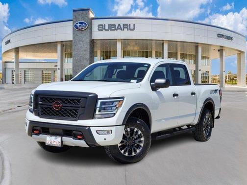 2024 Nissan Titan PRO-4X