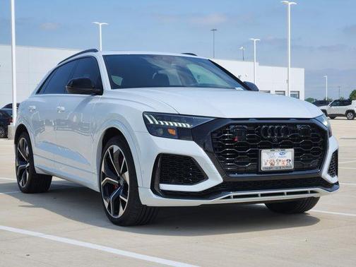 2024 Audi RS Q8 4.0T quattro