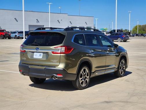 2025 Subaru Ascent Touring