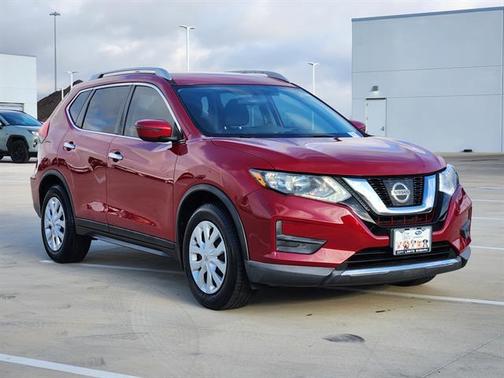 2017 Nissan Rogue S