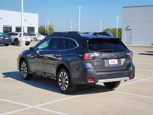 2023 Subaru Outback Touring XT