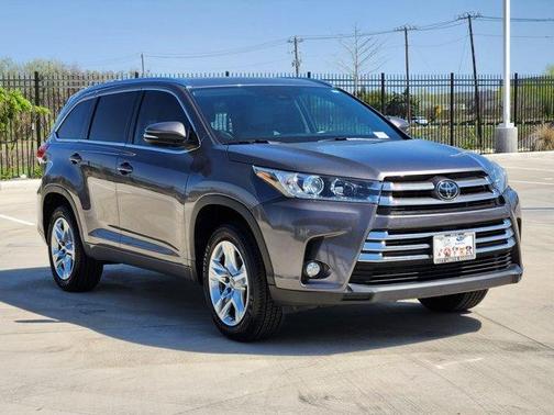 2018 Toyota Highlander Limited