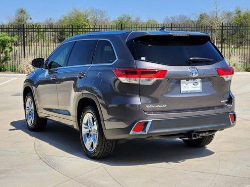 2018 Toyota Highlander Limited