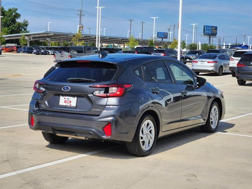 2024 Subaru Impreza Base