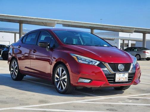 2020 Nissan Versa 1.6 SR