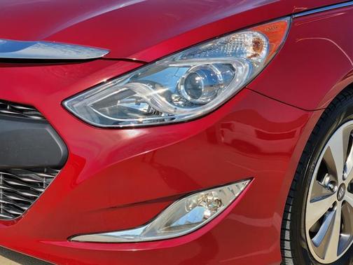 2011 Hyundai SONATA Hybrid Base